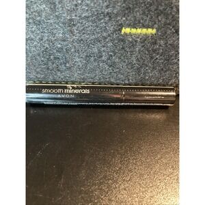 Avon SMOOTH MINERALS Mascara Brown-Black N02 NOS‎ Sealed Discontinued